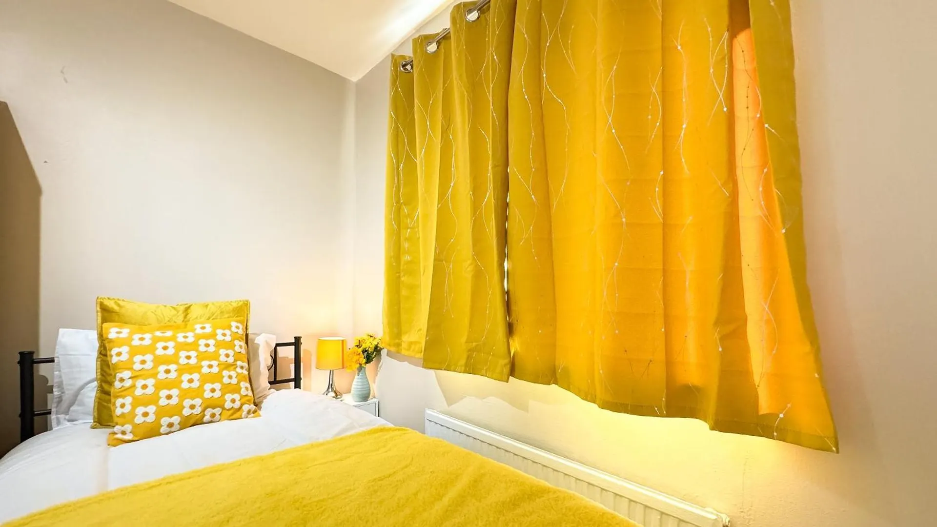 Holiday home Irongate House London By Smart Corporate Stays